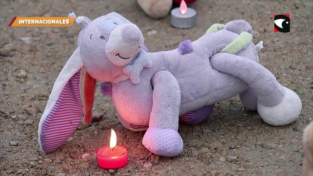 Bélgica: cientos de personas protestaron con peluches por los niños ucranianos