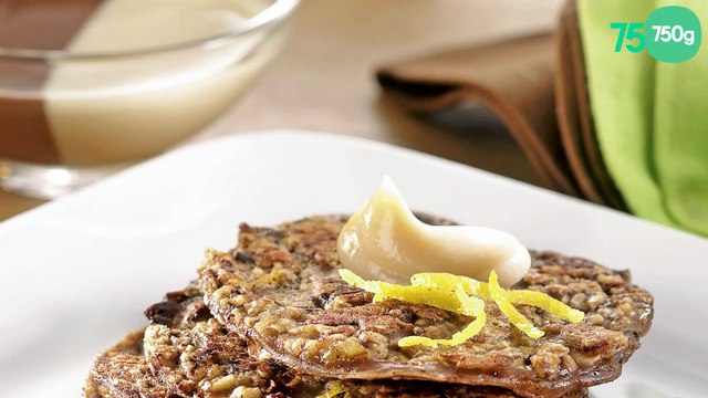 Petites galettes au chocolat, flocons et lait d'avoine, duo de crème vanille chocolat