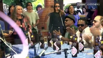 Marlon de Souza, pesquisador da vida e obra de Maria Bethânia