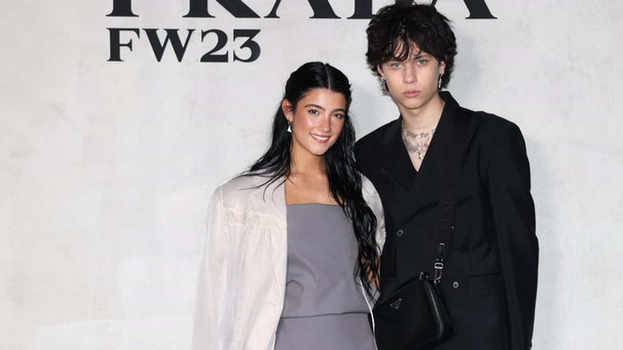 Charli d'amelio: verliebter auftritt mit freund landon barker