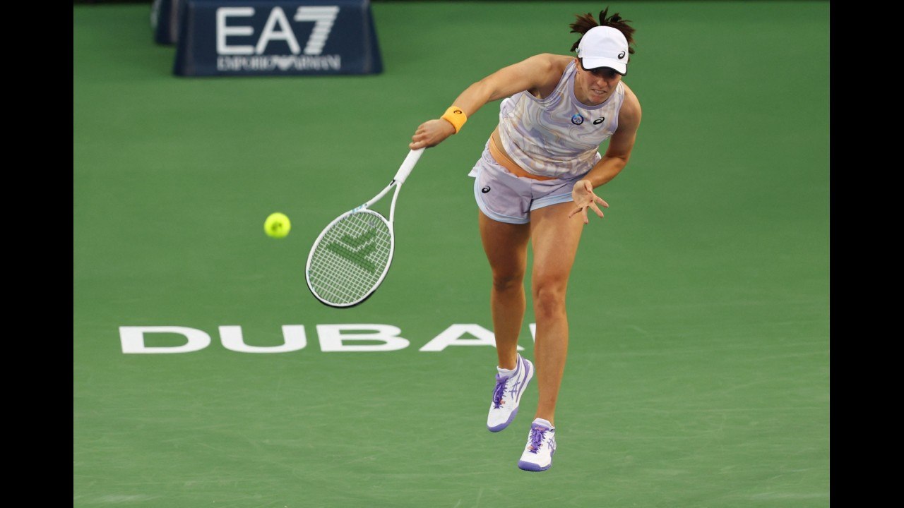 Swiatek v Gauff