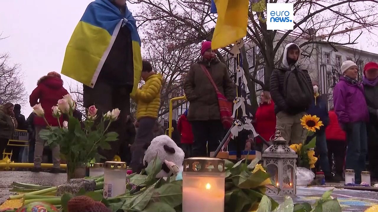 "Stoppt den Krieg": 10.000 Menschen demonstrieren in Berlin für den Frieden