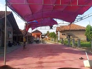 Gotong Royong Bangun Tenda Ultah Forrimber