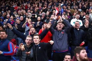 Los Seguidores De Los Equipos Deportivos Menos Exitosos Son Más Fieles