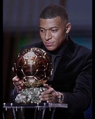Mbappé attrapé ballon d'or ??? Mbappé take the golden balloon