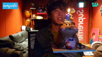 J-HOPE Weverse LIVE d'anniversaire 17.08.2023 (VOSTFR)