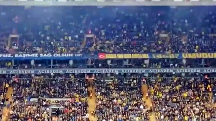 Yayıncı kuruluşun sesi kıstığı anlar... Fenerbahçe tribünlerinden ‘hükümet istifa’ sloganları