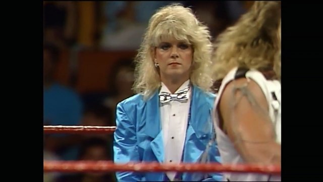 Bret Hart vs Shawn Michaels: Ladder Match for the Intercontinental Title July 21, 1992