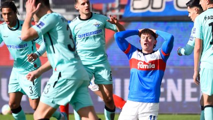 Holstein Kiel v Paderborn