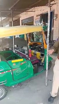 Illegal Gas Refilling : गैस की अवैध रिफिलिंग, 28 सिलेण्डर जब्त