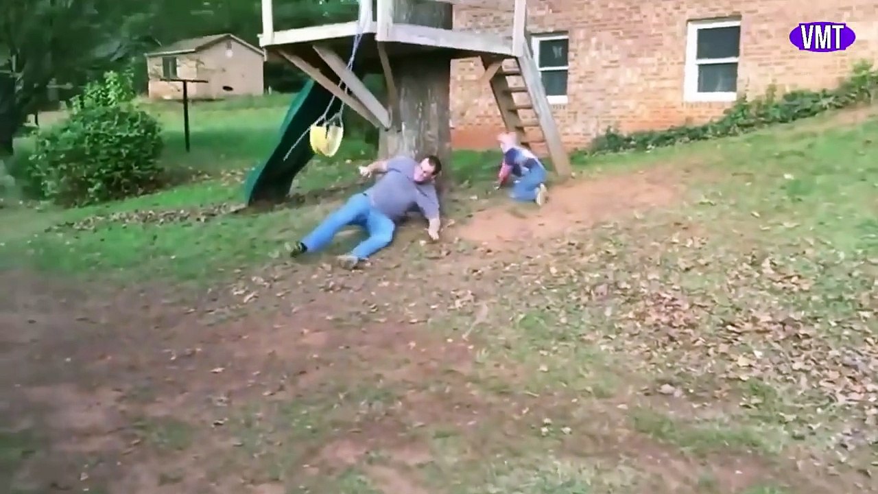 IF YOU LAUGH YOU LOSE!! TRY NOT TO LAUGH CHALLENGE