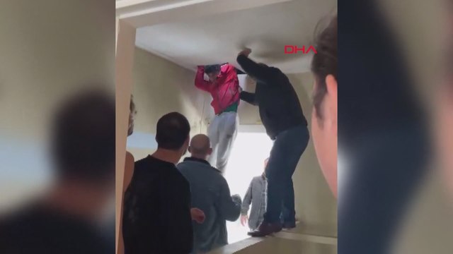 İstanbul'da hırsızlık şüphelileri çatıda yakalandı