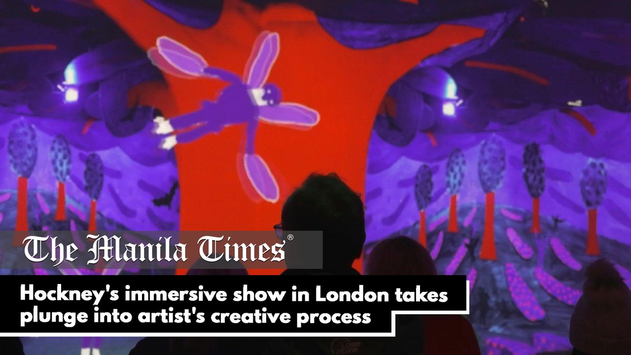 Hockney's immersive show in London takes plunge into artist's creative process