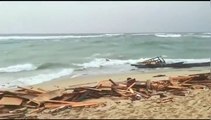 Naufragio davanti alle coste di Crotone, i primi soccorsi - Video