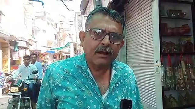 बाजार में पांच घंटे रही बिजली बंद, व्यापारी हुए परेशान