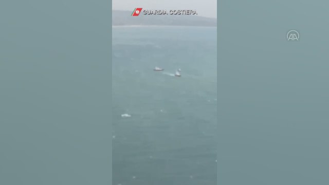 İtalya açıklarında batan teknede 43 düzensiz göçmen yaşamını yitirdi