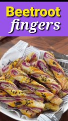 Beetroot fingers shorts