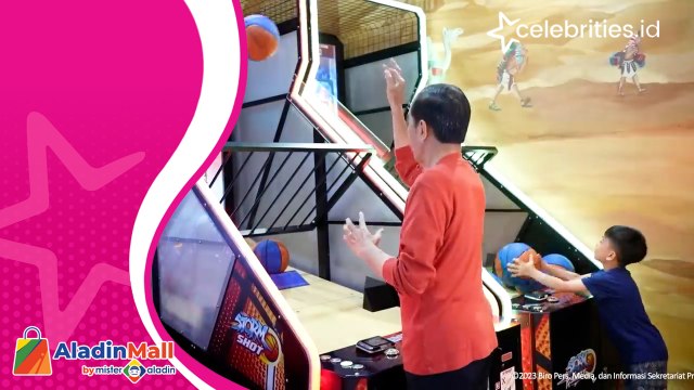 Serunya Presiden Jokowi Adu Basket dengan Jan Ethes, Siapa yang Menang