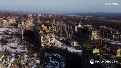 شاهد: حرب ضروس وقتال ضار في باخموت حولها إلى مدينة أشباح