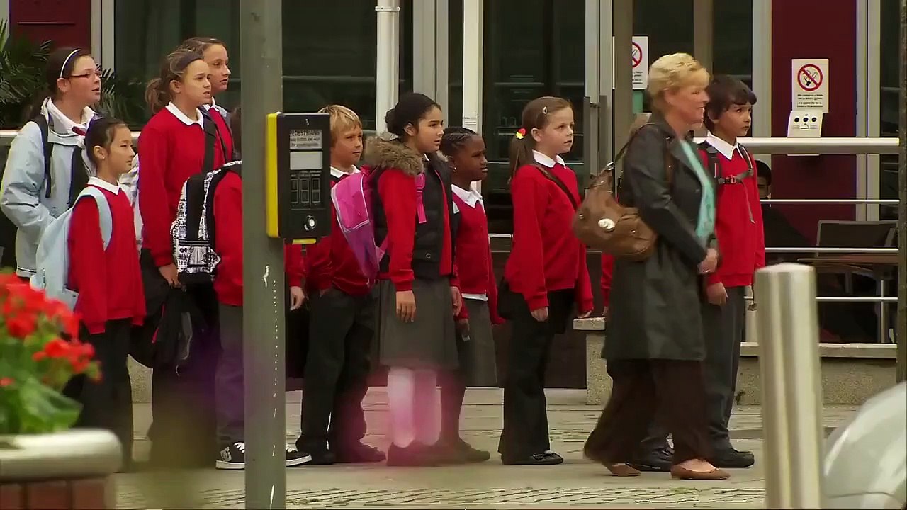 Torchwood - Se3 - Ep01 - Children Of Earth (1) HD Watch