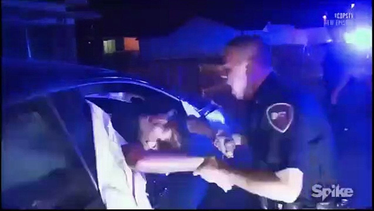 Cops - Se30 - Ep06 - Pants On Fire HD Watch