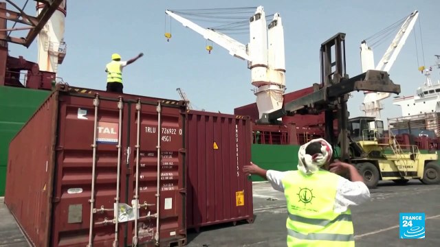 Tres buques comerciales llegaron a Yemen, los primeros navíos mercantiles desde 2015