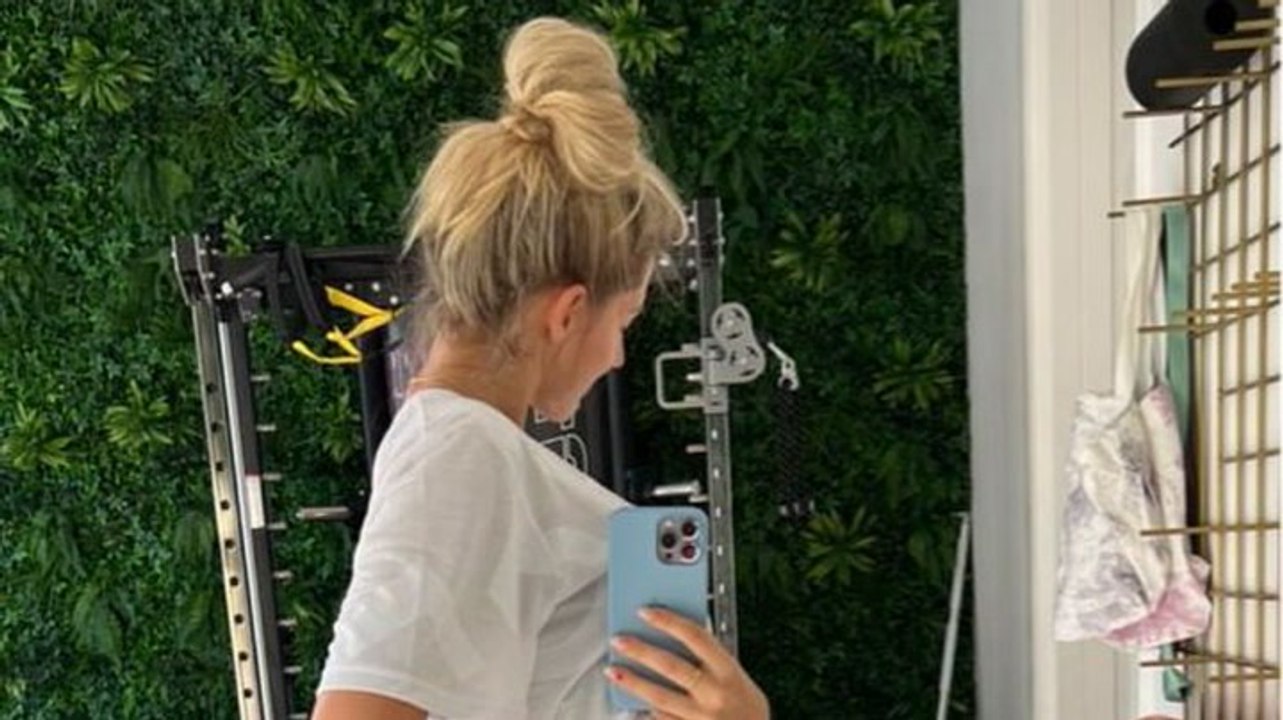 Sarah Harrison mit XXL-Po - Kardashian lässt grüßen