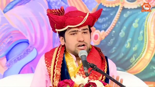 इतना बड़ा बनो की छोटा तुम्हारे साथ ख... होकर अपने आप को बड़ा महसूस करे _ बागेश्वर धाम सरकार