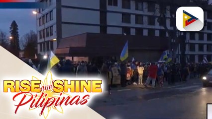 Supporters ng Ukraine sa Poland, nag-piket sa harapan ng Russian Embassy