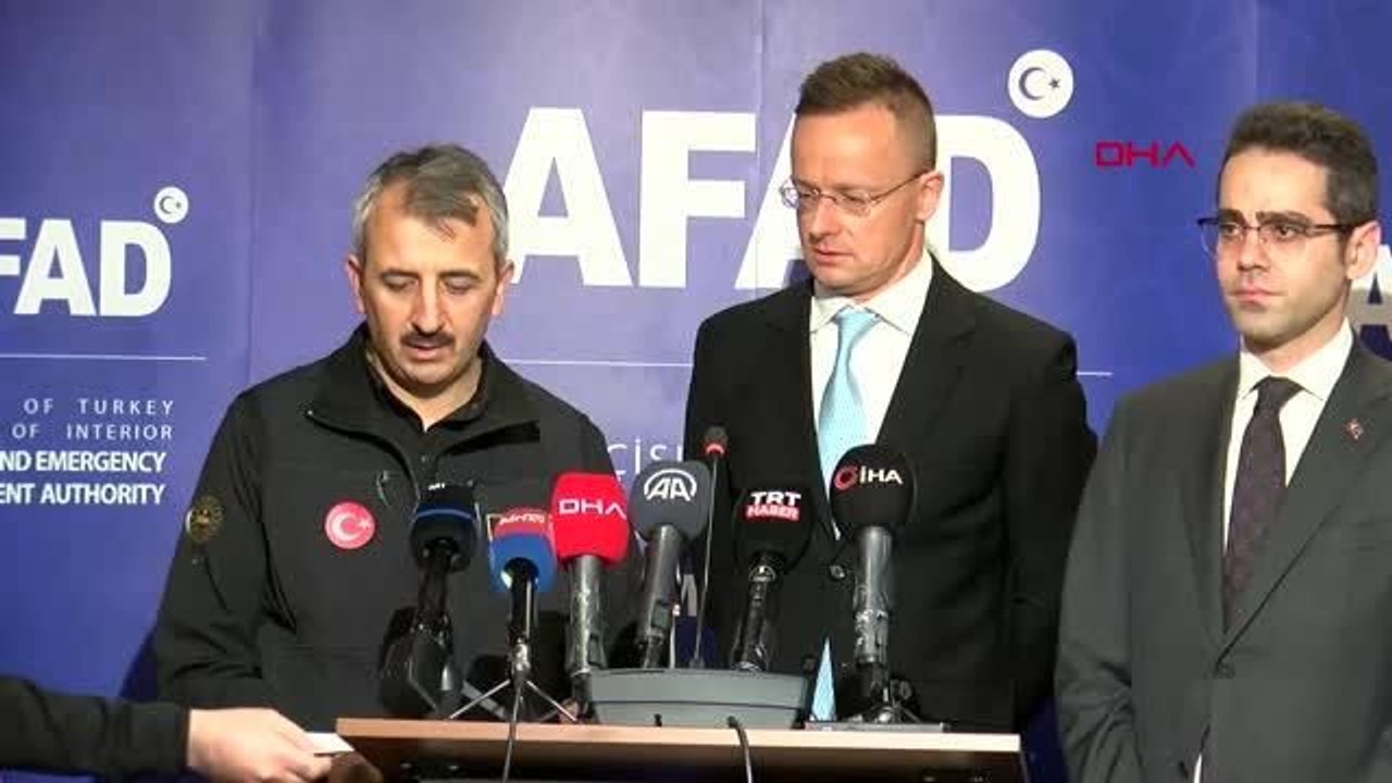 AFAD BAŞKANI VALİ YUNUS SEZER BASIN AÇIKLAMASI YAPTI