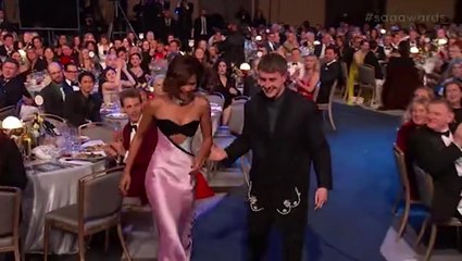 SAG Awards: Moment Zendaya denies Paul Mescal’s arm