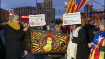 CDR protestan por la llegada del Rey Felipe y el presidente del gobierno Pedro Sánchez a Barcelona