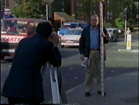 Alas Smith and Jones (1984) S06E05 - Interrupting Des Lynam - 20 December 1990