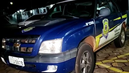 Suspeito é abordado pela GCP e foge abandonando bicicleta e dois televisores