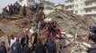Malatya'da 5.6 büyüklüğünde deprem; hasarlı bazı binalar yıkıldı (4)