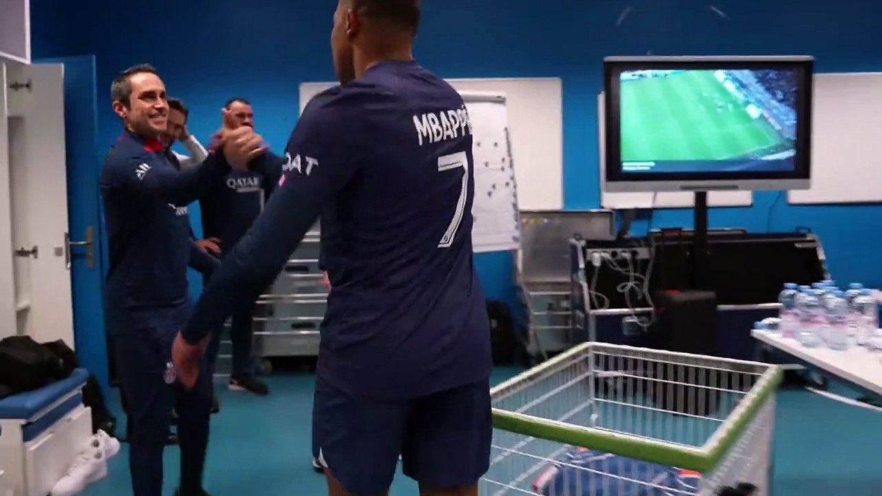 En leader, Mbappé harangue ses partenaires après OM-PSG dans les vestiaires