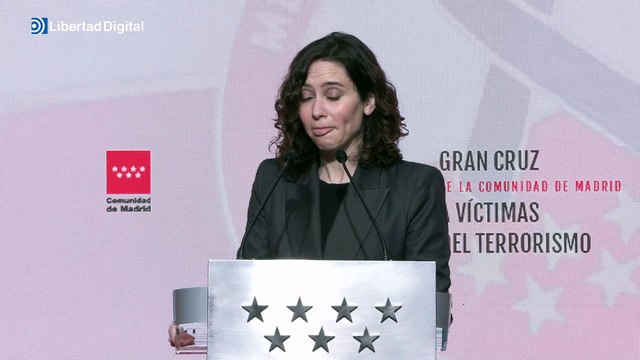 Ayuso rinde homenaje a las víctimas del terrorismo y pide combatir la desmemoria
