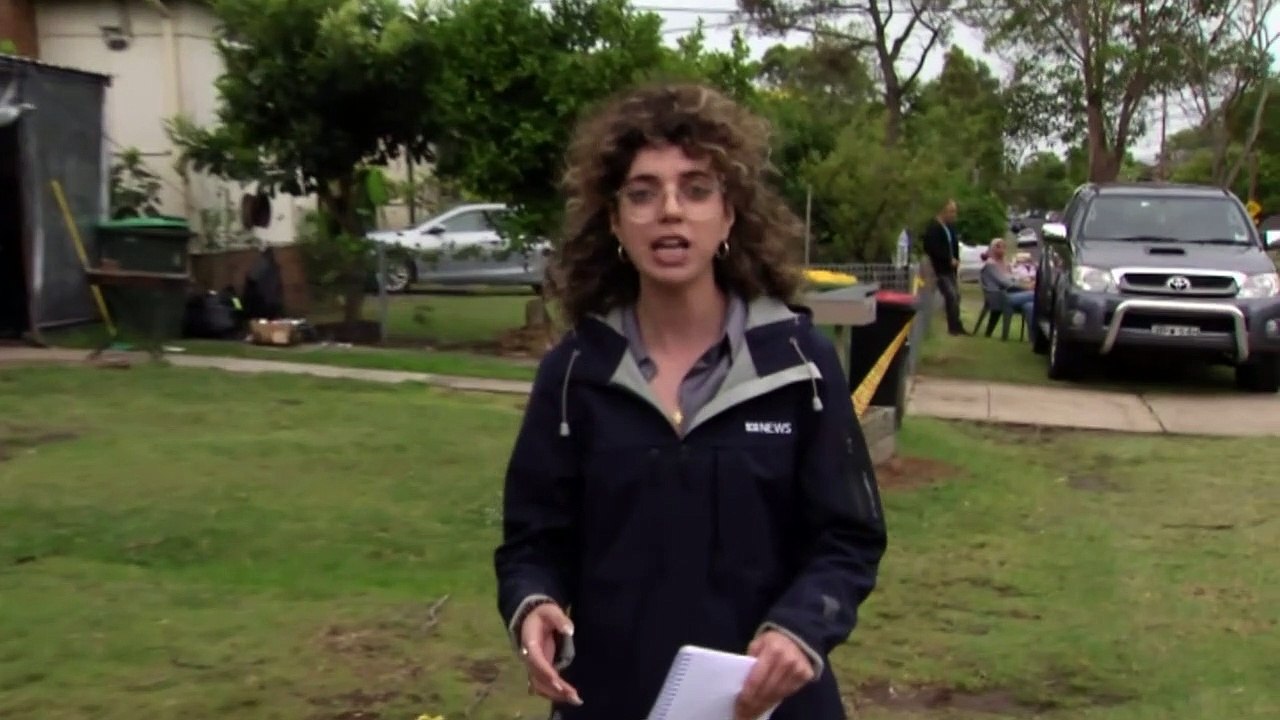 Sydney lashed with heavy rain and thunderstorms overnight
