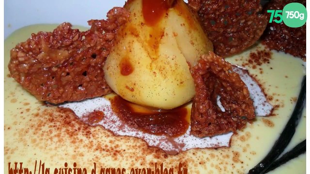 Poire pochée à la crème de caramel et ses croustillants au chocolat