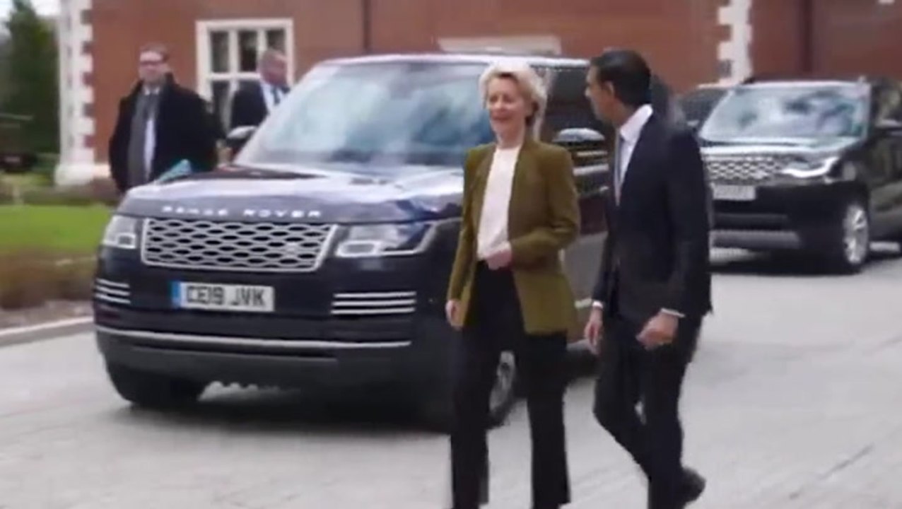 Sunak welcomes von der Leyen at Windsor ahead of Northern Ireland Protocol talks