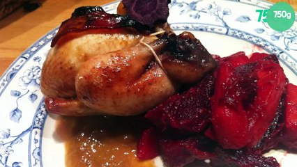 Cailles à la rhubarbe poêlée sanguine