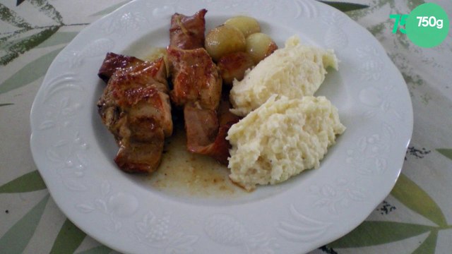 Râbles de lapin aux échalotes confites et quenelles de céleri rave