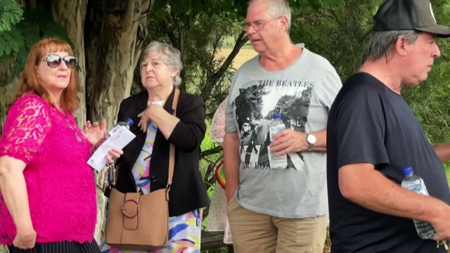 Lifeline offered to Queensland flood victims unable to access flood buyback scheme due to body corporate rules