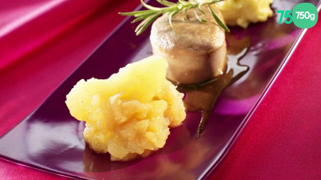 Tournedos de filet mignon, écrasé de pommes de terre et compotée de pommes aux oignons et cannelle