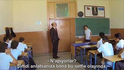 HOCA SINIFTA ÇILDIRDI!!