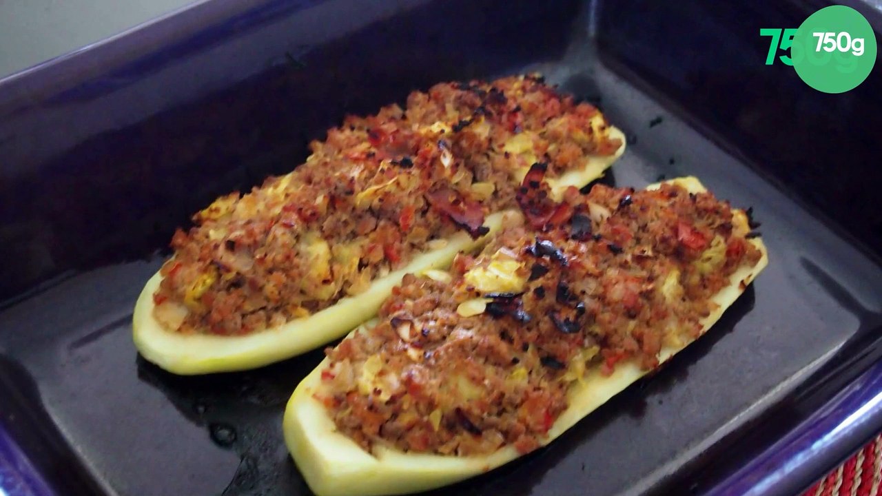 Courgettes farcies aux petits oignons