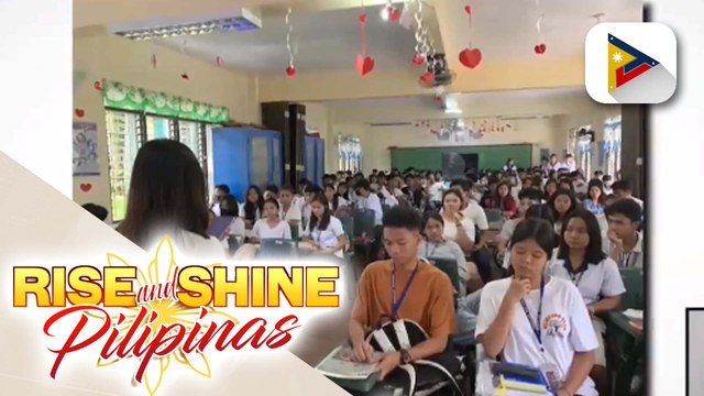 GOVERNMENT AT WORK: Info drive hinggil sa mental health at teenage pregnancy prevention, isinagawa sa Camalig, Albay