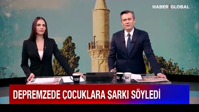 Depremzede çocuklara camii hoparlöründen şarkı söyleyen imam gündem oldu