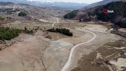 Barajın dibi göündü! Sadece 20 günlük su kaldı