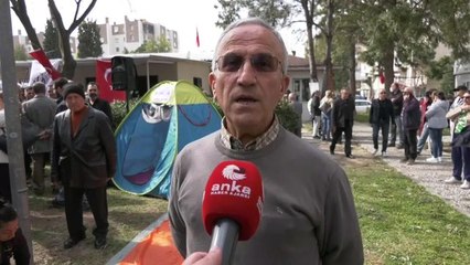 İzmirli Depremzedeler Cumhurbaşkanı'na Seslendi: "2 Buçuk Yıldır Bizim Binalarımızı Tamamlamak İçin Ne Yaptı? Bizi Mağdur Duruma Soktu"